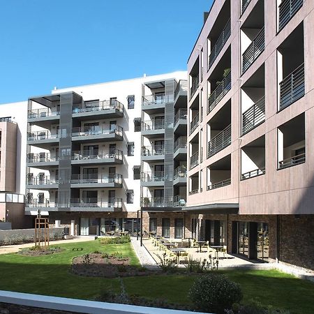 Aparthotel Domitys La Palombine Saint-Raphaël Exterior foto